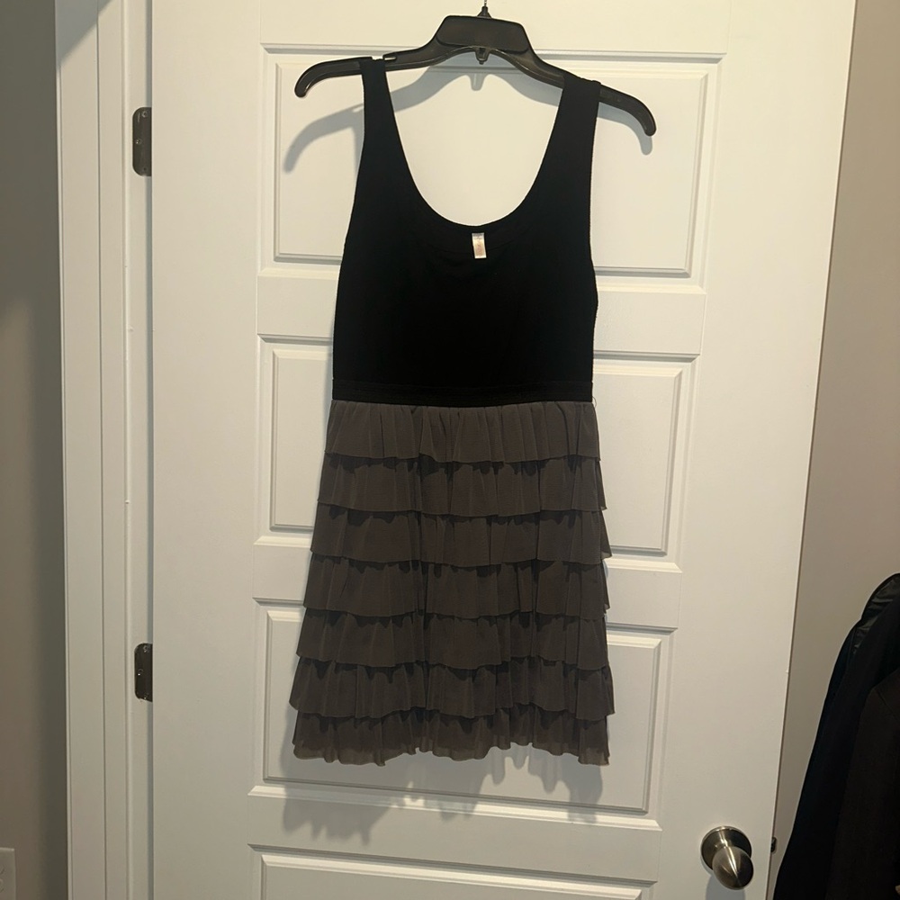 Black and Gray Tiered Tunic
